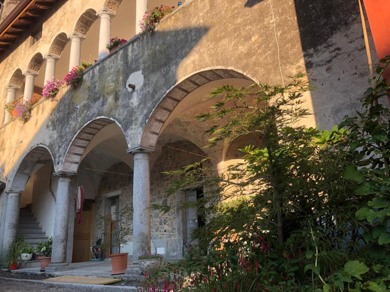 Cá del Mecolo Lago di Como Castiglione dʼIntelvi Exterior foto